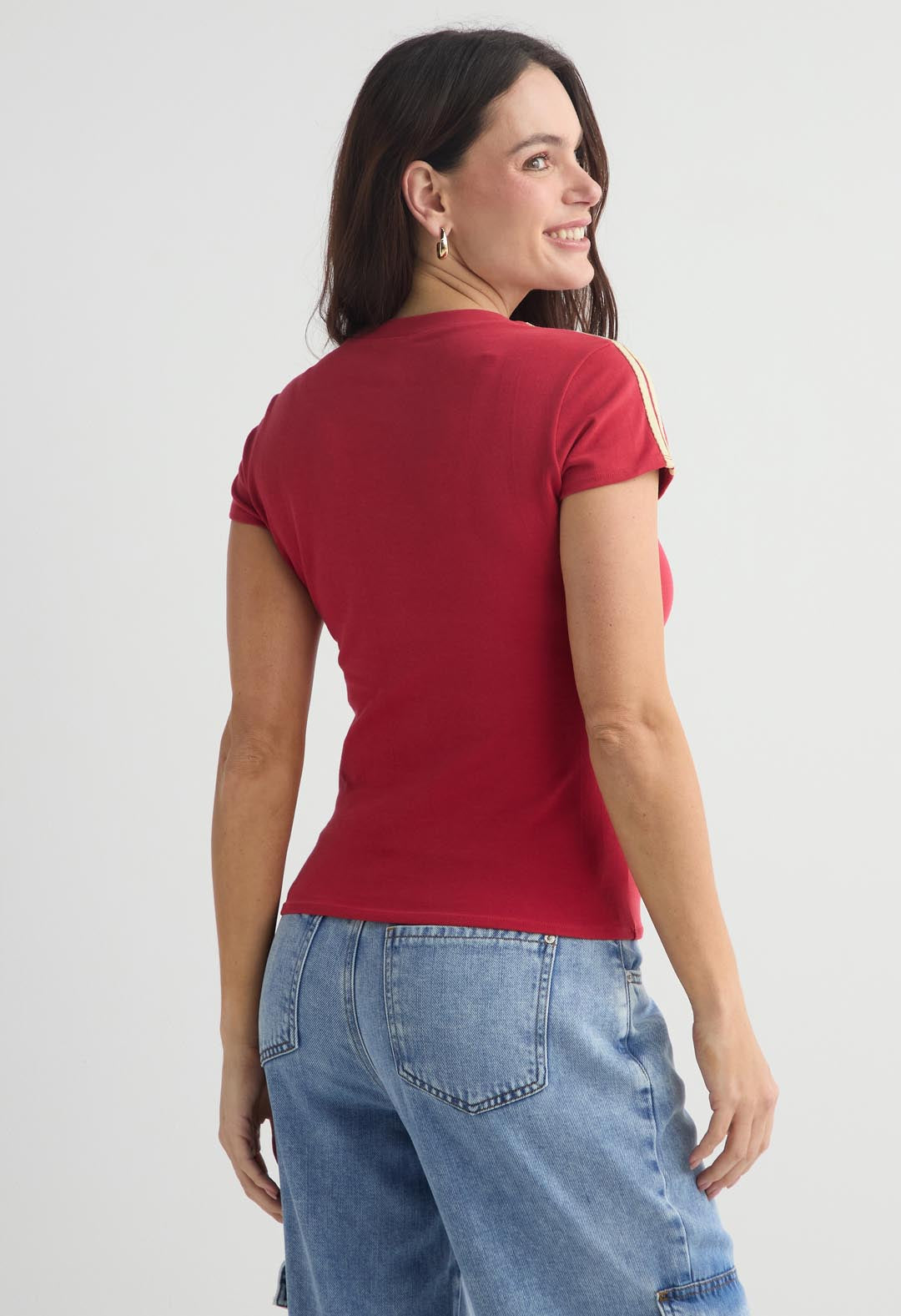 Camiseta roja estampada para el mundial