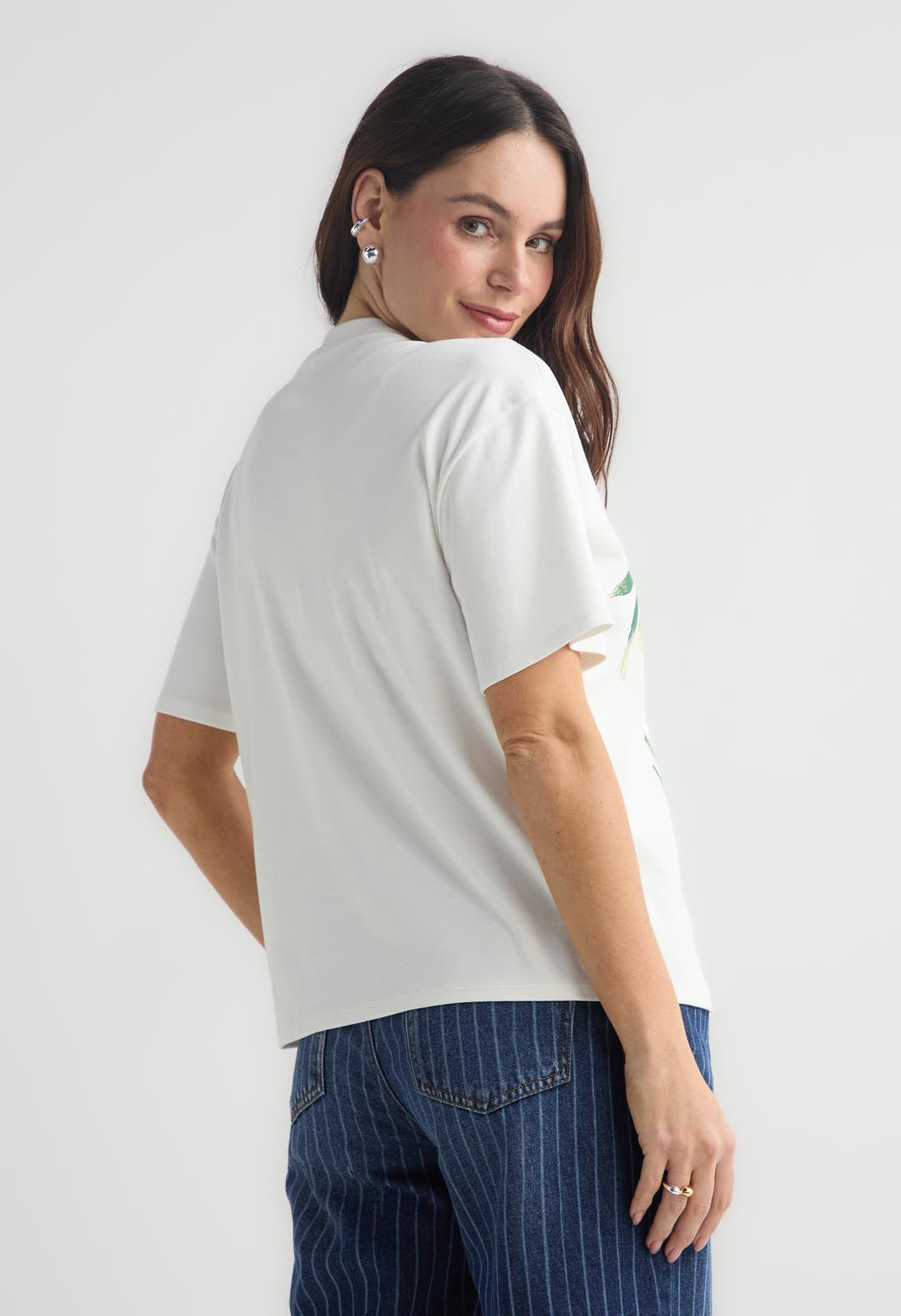Camiseta marfil de manga corta para mujer