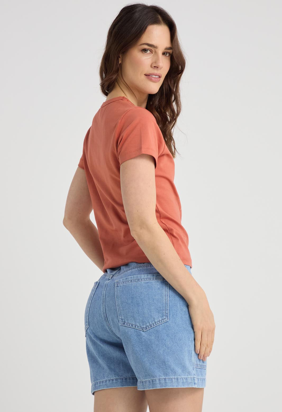 Camiseta terracota frente estampado para mujeres