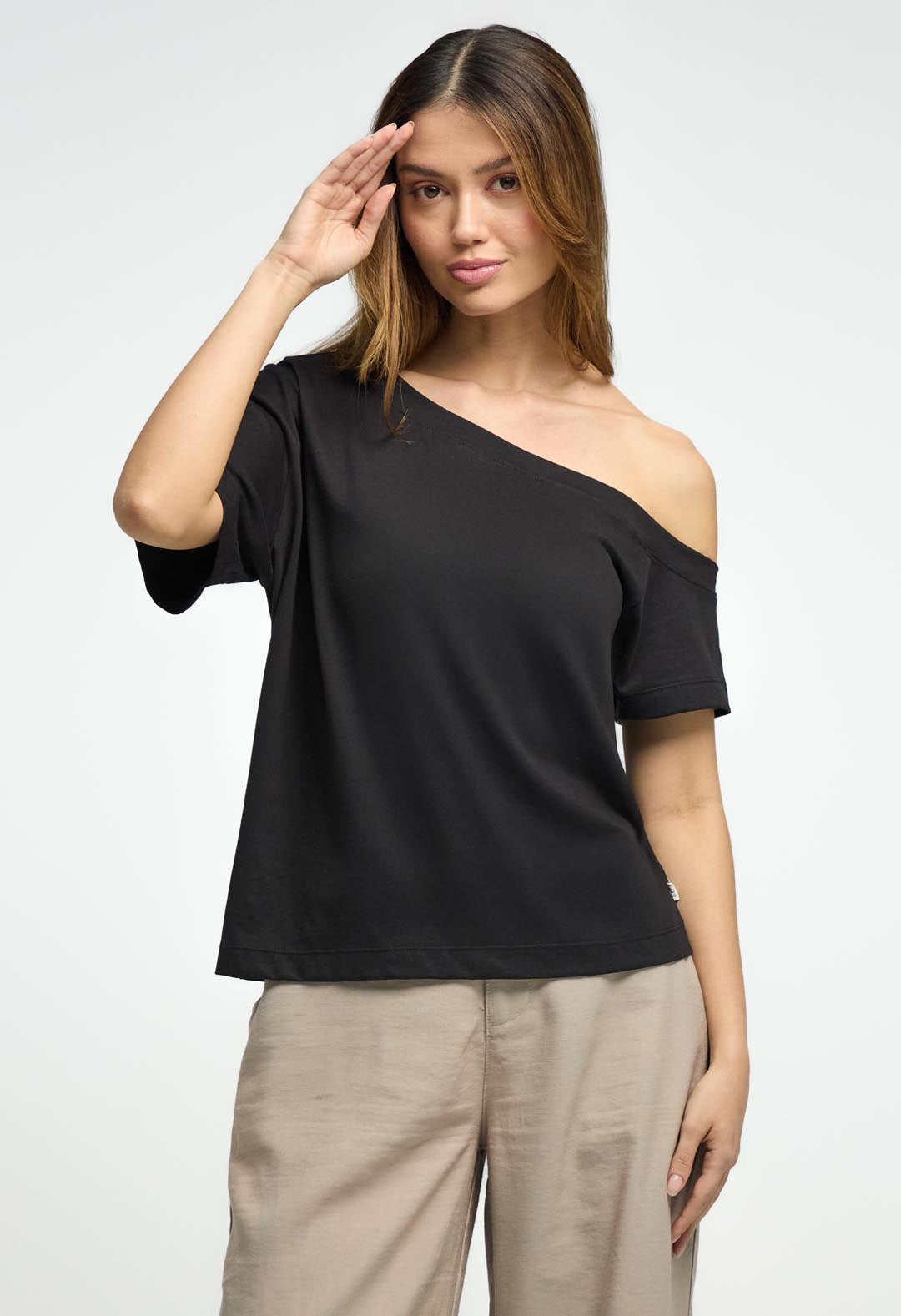 Camiseta negra fondo entero para mujeres
