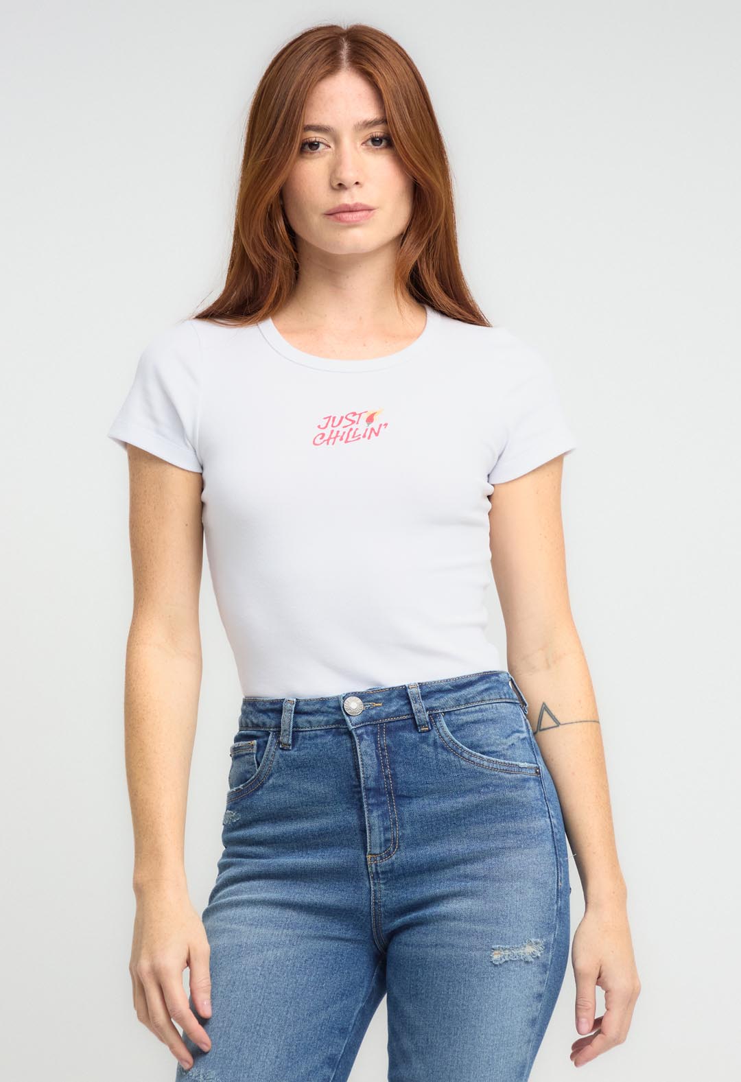Camiseta blanca estampada para mujeres