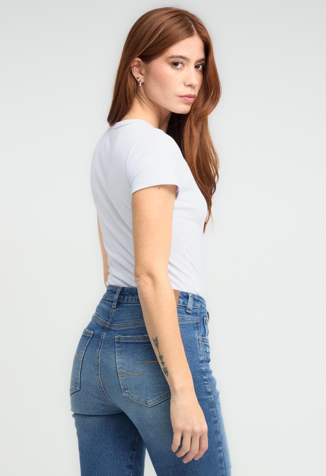 Camiseta blanca estampada para mujeres