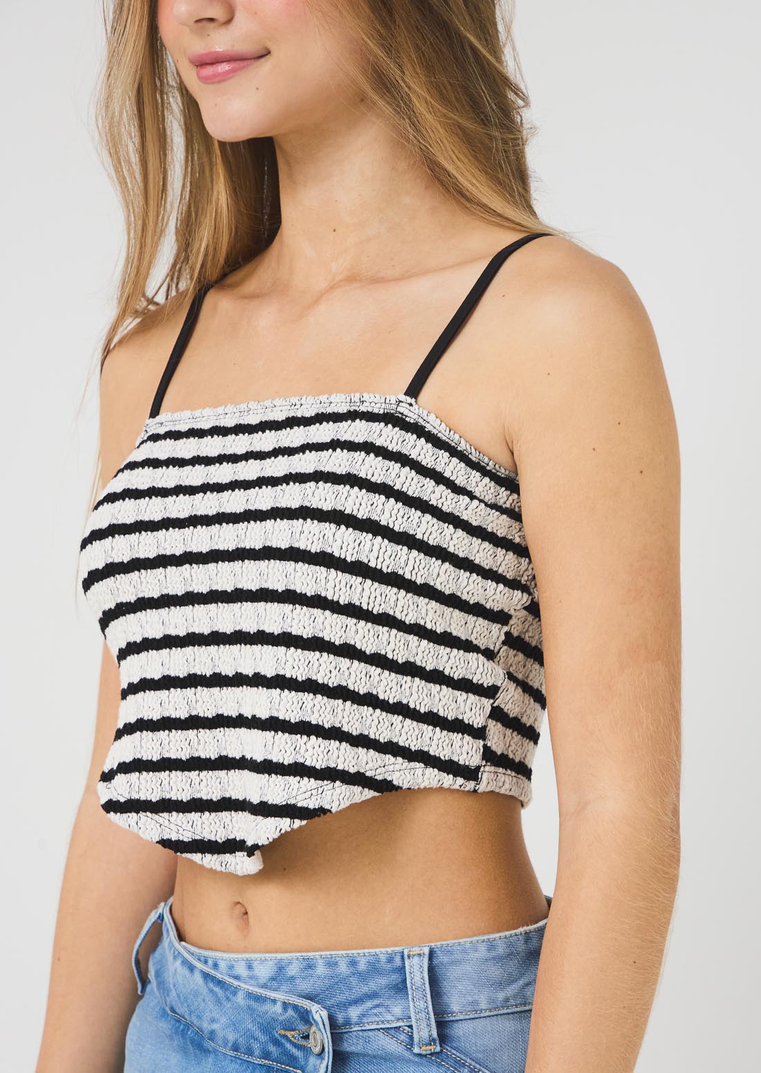 Camiseta marfil tipo pañoleta para jóvenes
