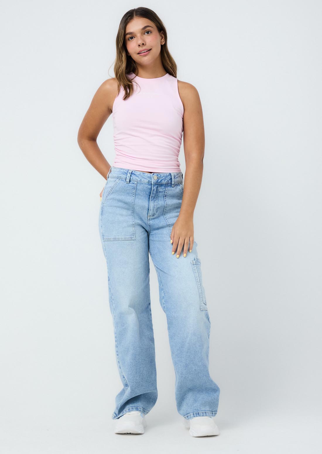 Camiseta lila claro con recogido en costados para jóvenes
