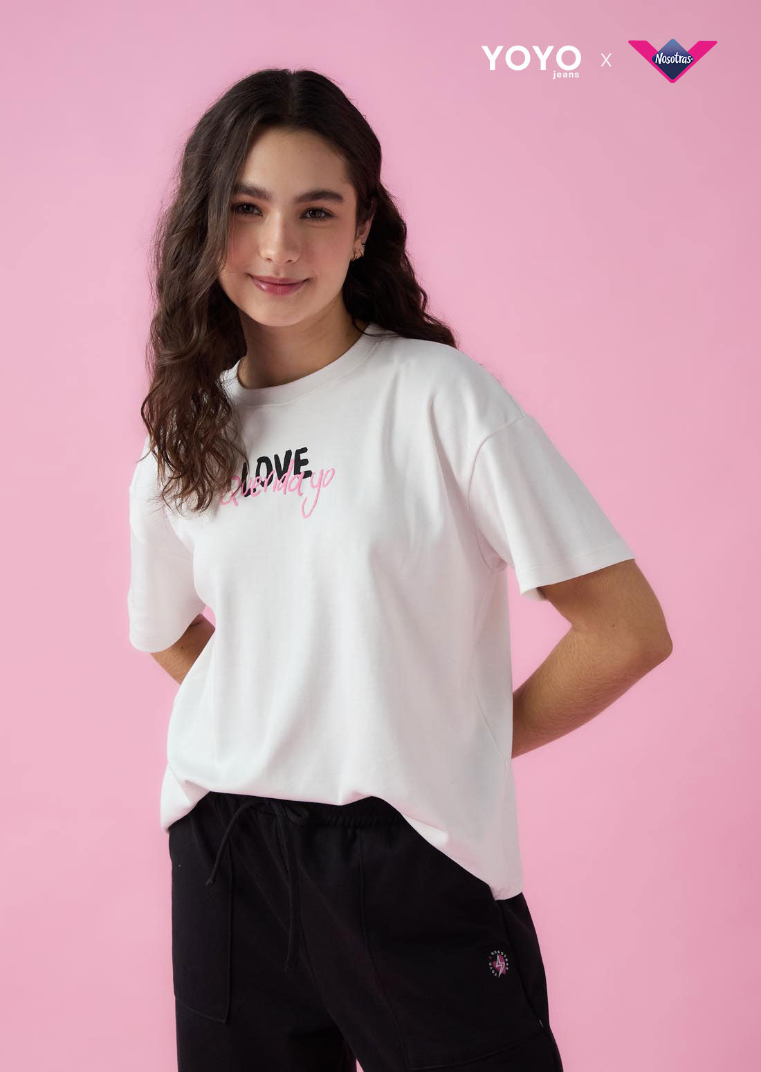 Camiseta oversize marfil de manga corta Yoyo x Nosotras