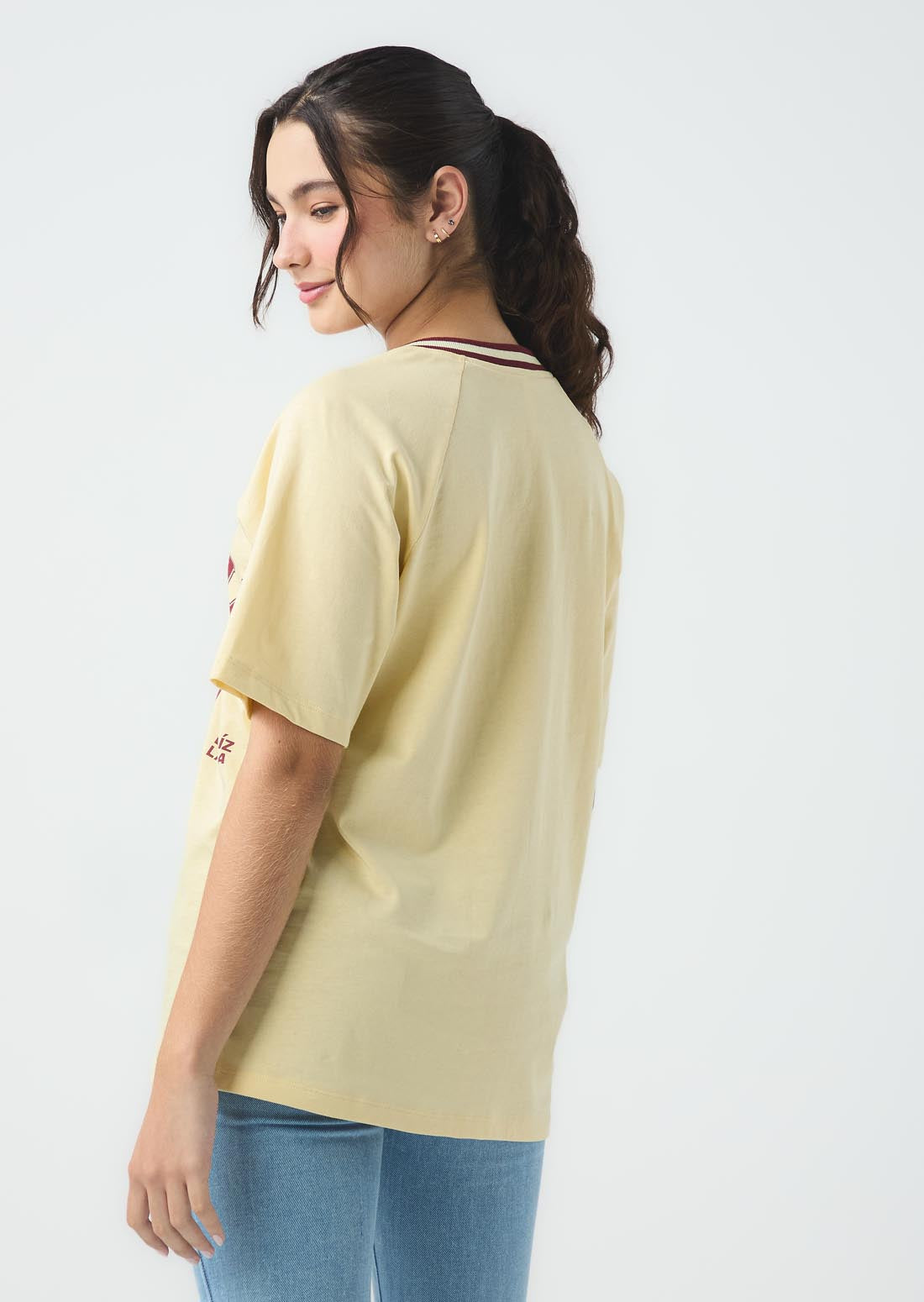 Camiseta de manga corta amarillo claro para jóvenes