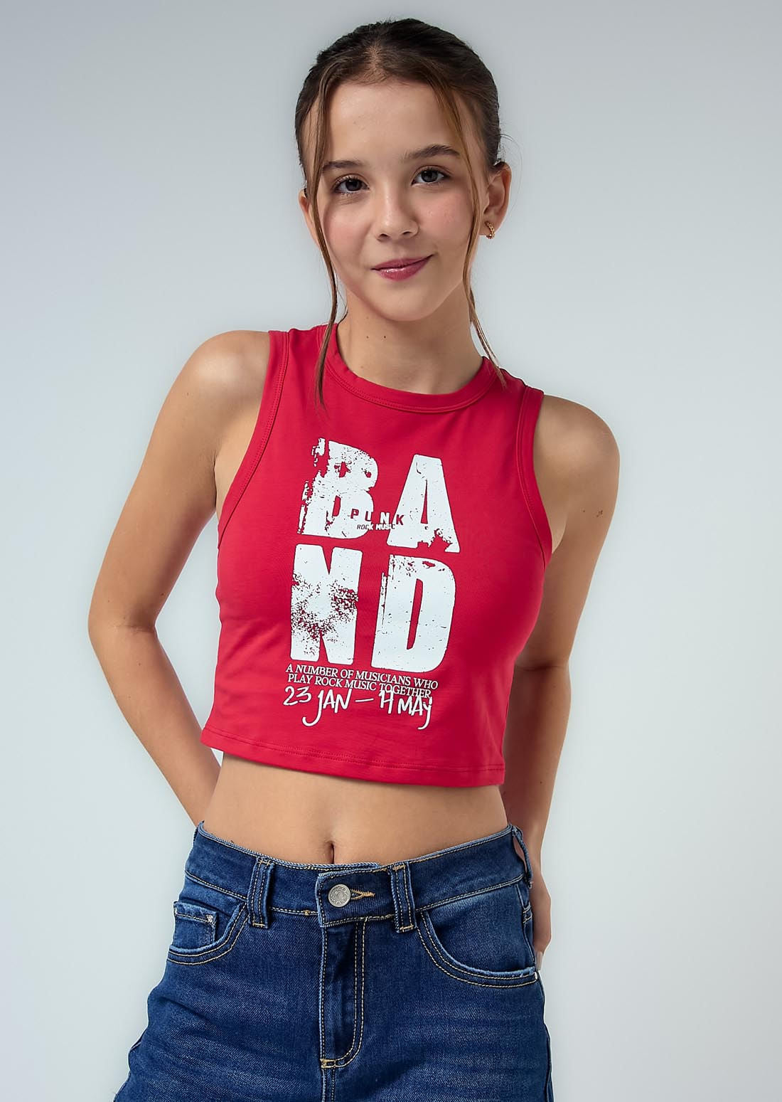 Camiseta roja estampada en frente para jóvenes