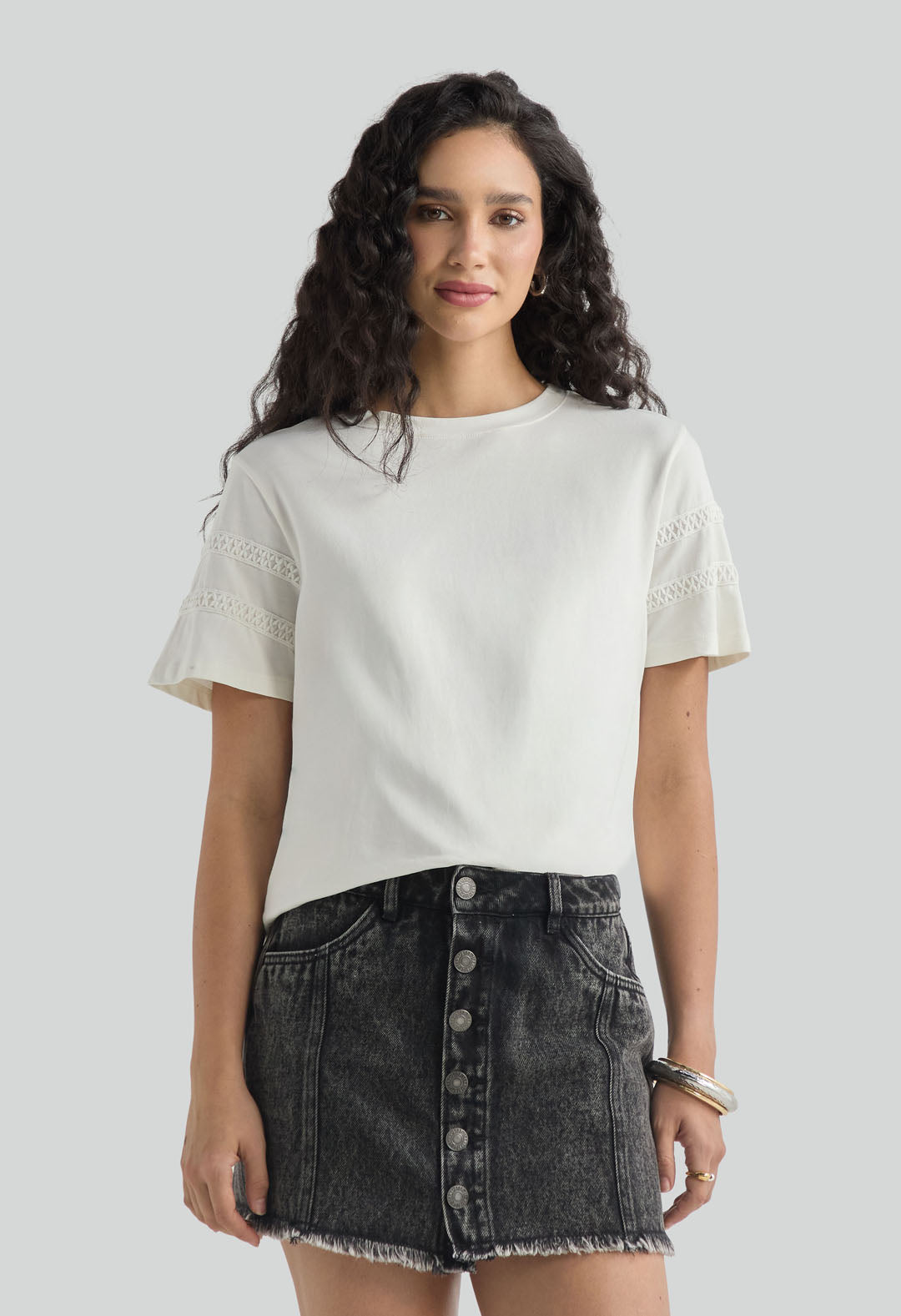 Camiseta marfil y manga con boleros para mujer