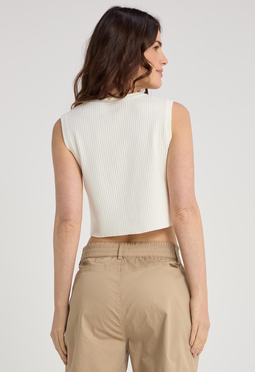 Chaleco marfil con botones para mujer