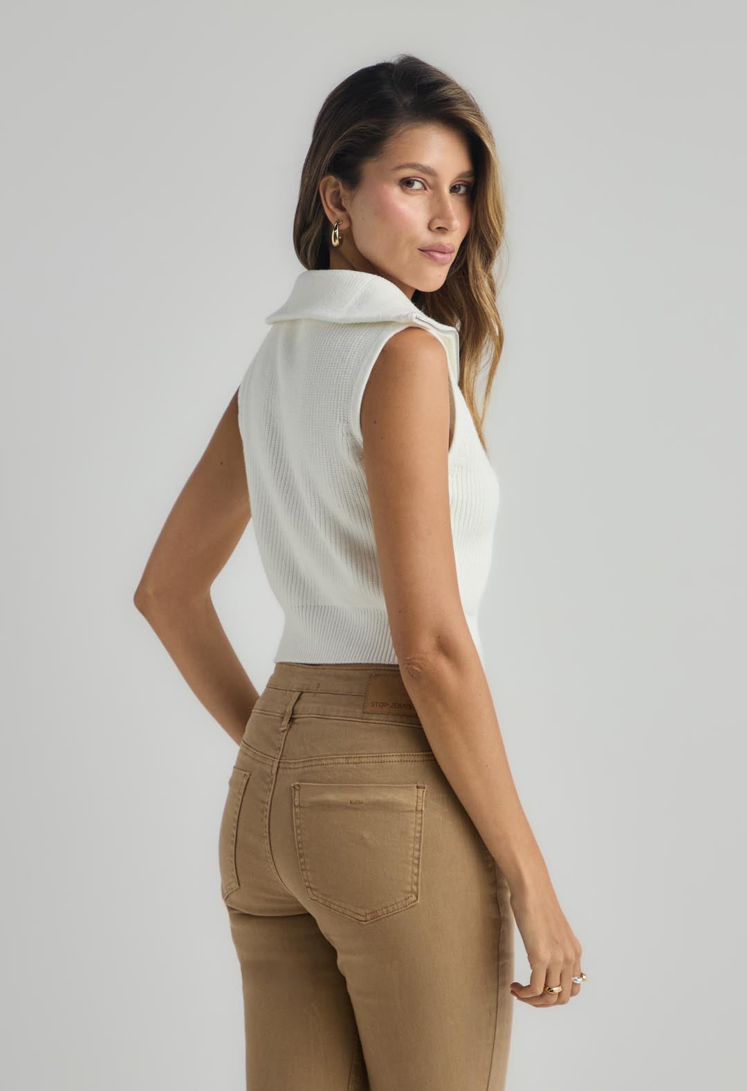 Chaleco marfil con cierre para mujer