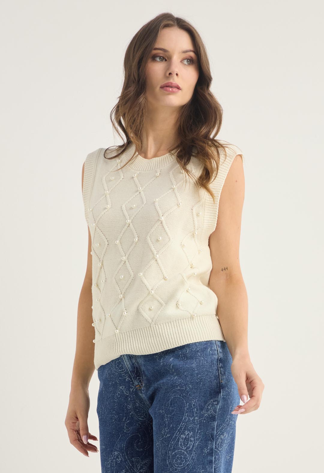Chaleco marfil con perlas para mujer