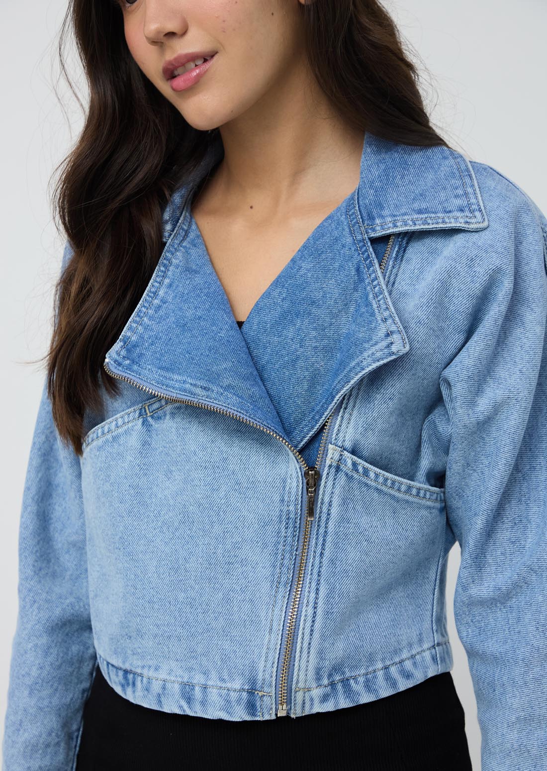 Chaqueta lavado claro tipo biker para jóvenes