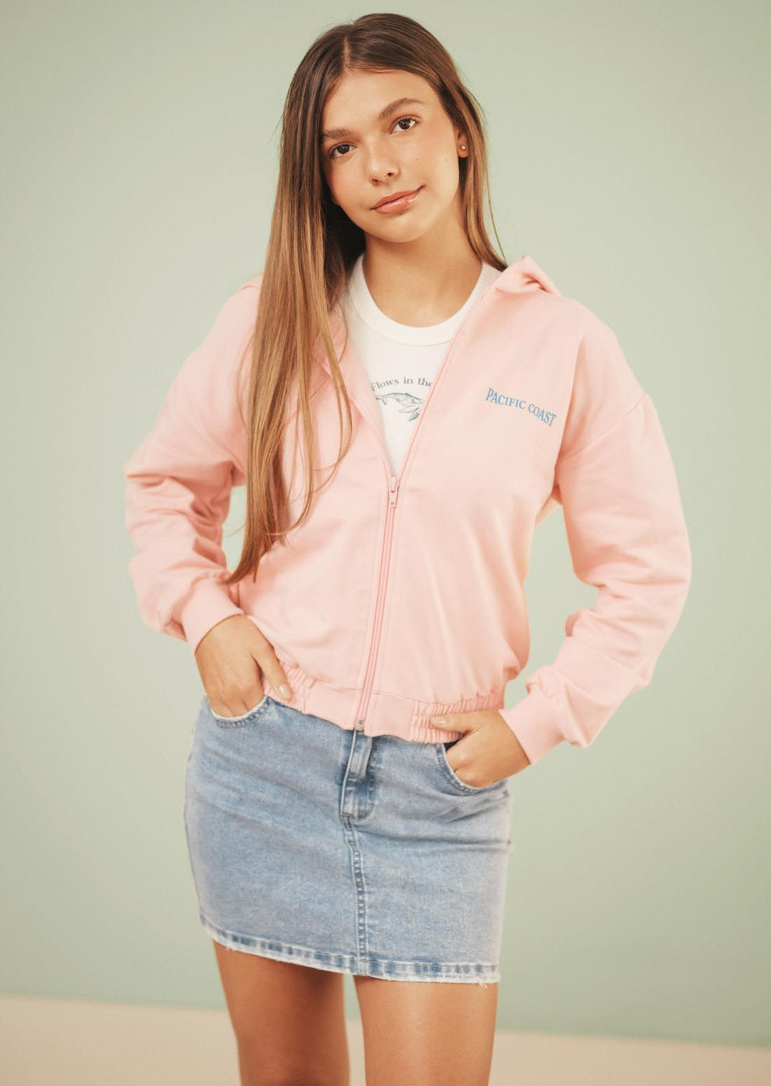 Chompa palo de rosa estampada para adolescentes