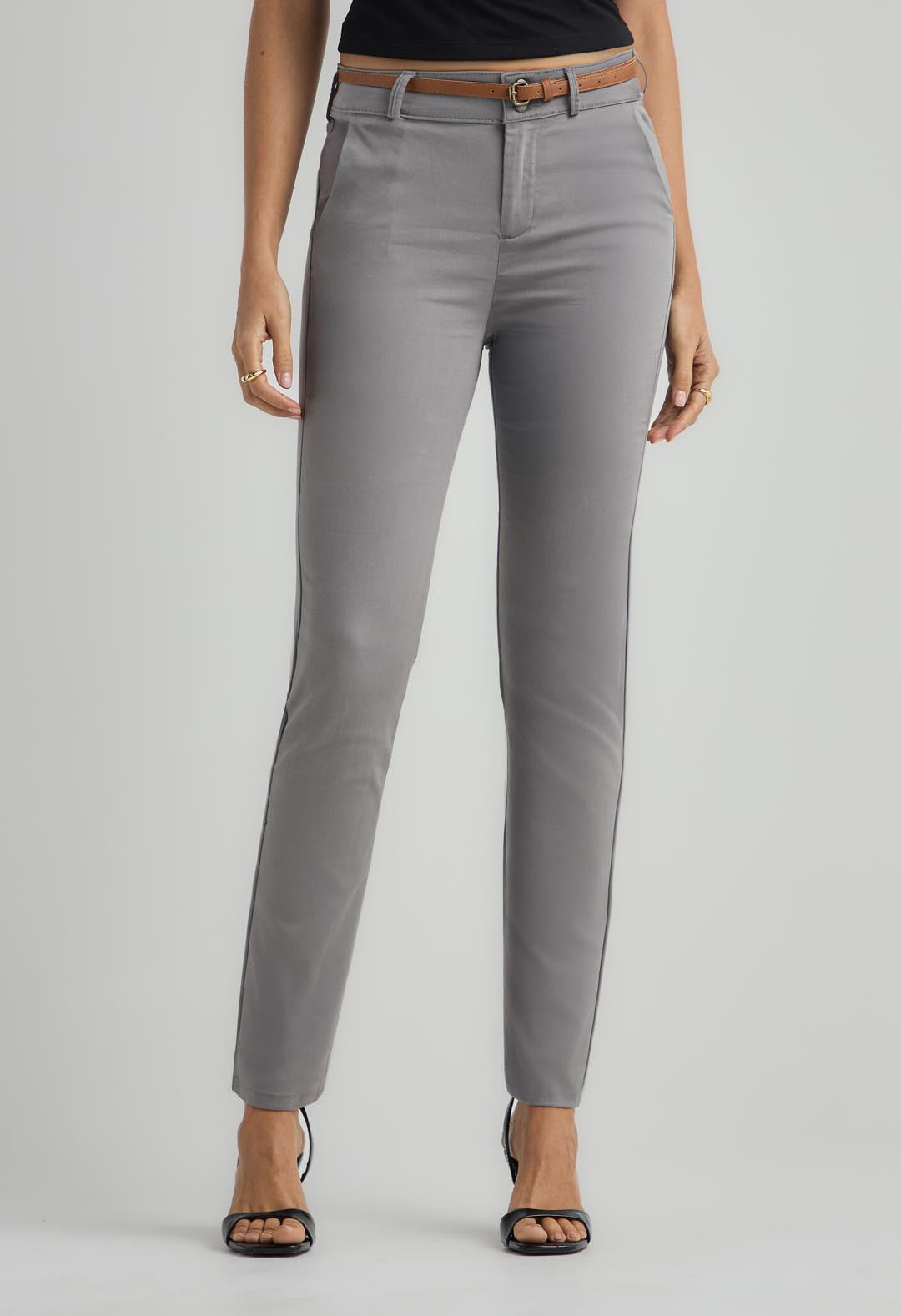 Pantalón ejecutivo gris fondo entero para mujer