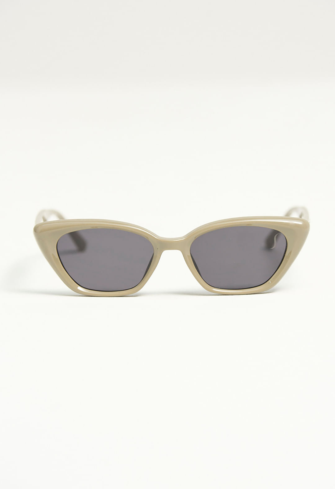 Lentes de sol beige cat eye