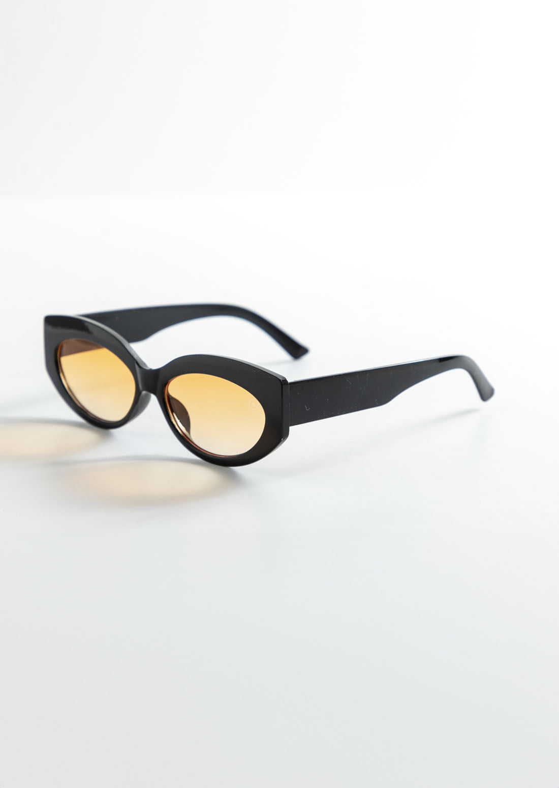 Gafas de sol negras