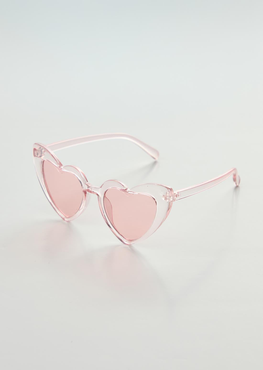 Gafas de sol rosa en forma de corazón