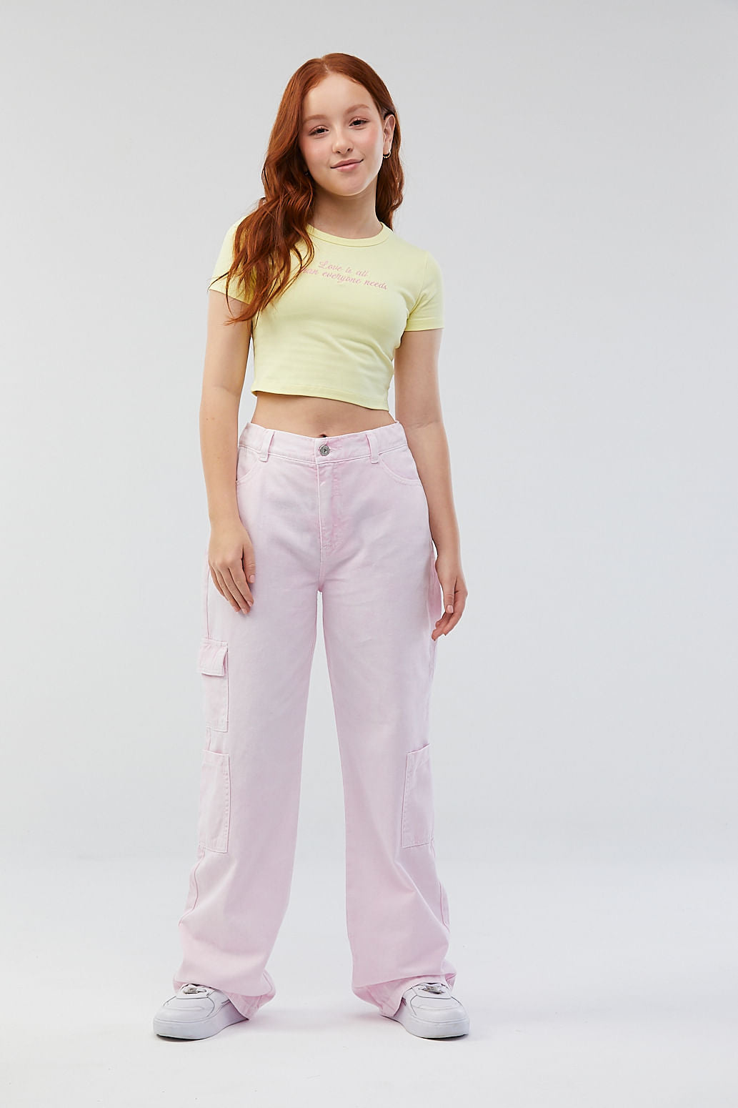 Pantalón cargo rosa pastel fondo entero para adolescentes
