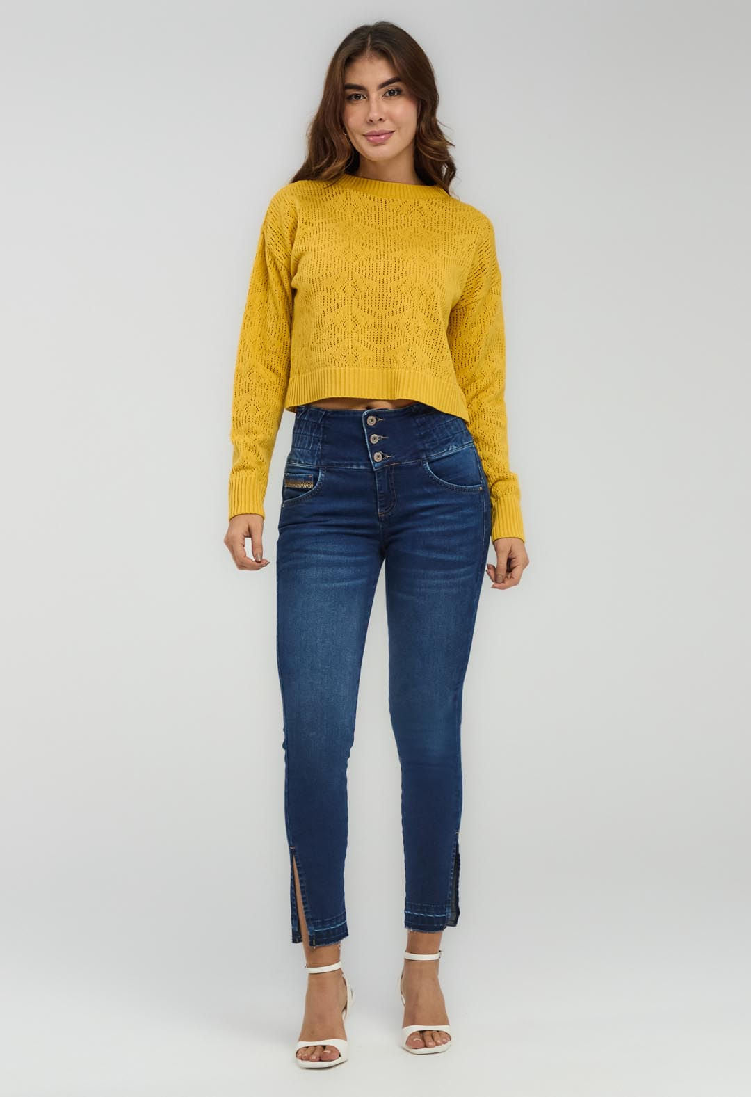 Jean lipojean medio con detalle en bota para mujeres