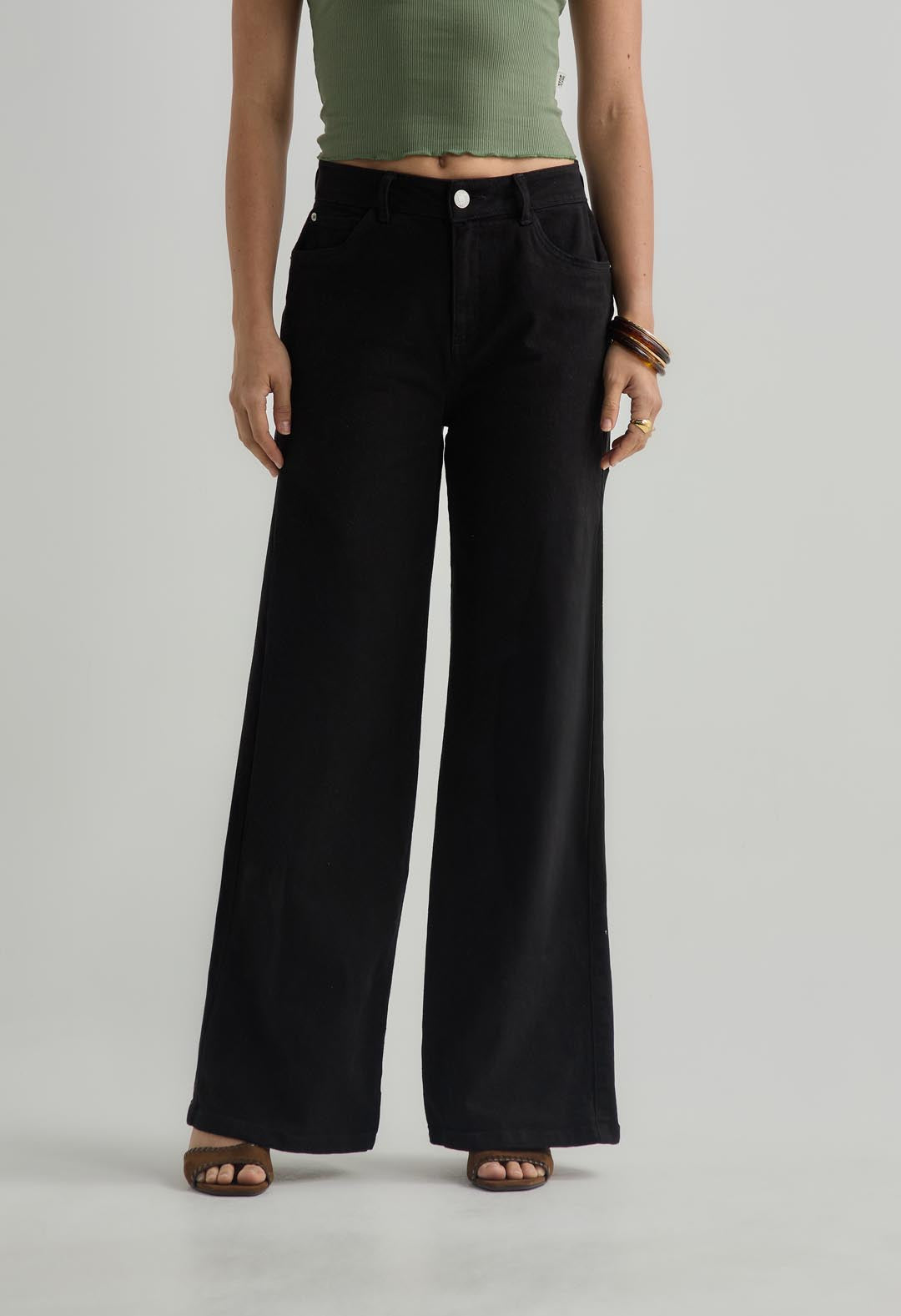 Jean retro negro con cortes laterales para mujer