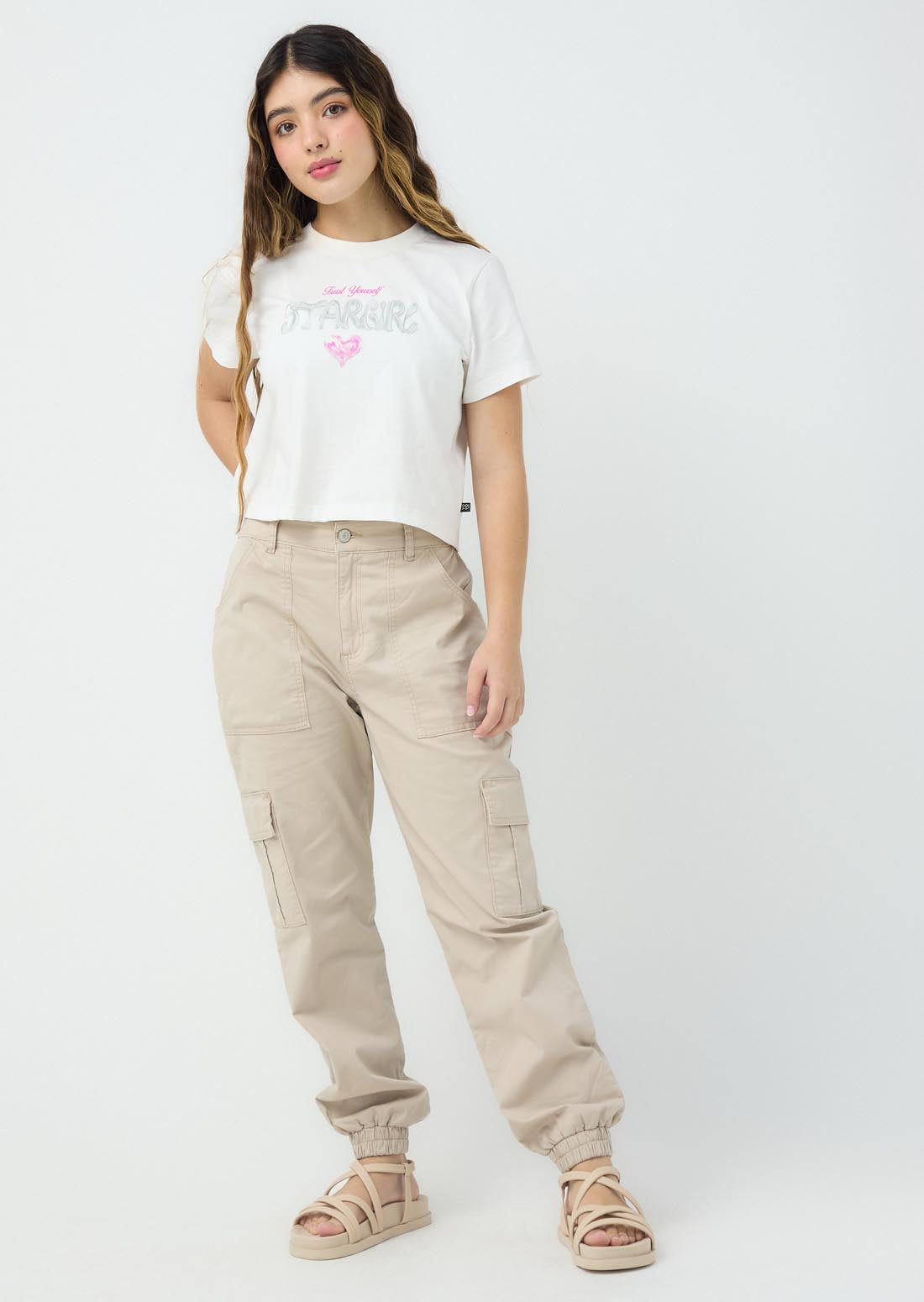 Jogger arena tiro alto y fondo entero para jóvenes