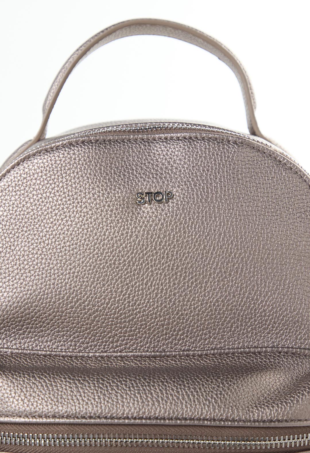 Morral ocre con cierres metálicos