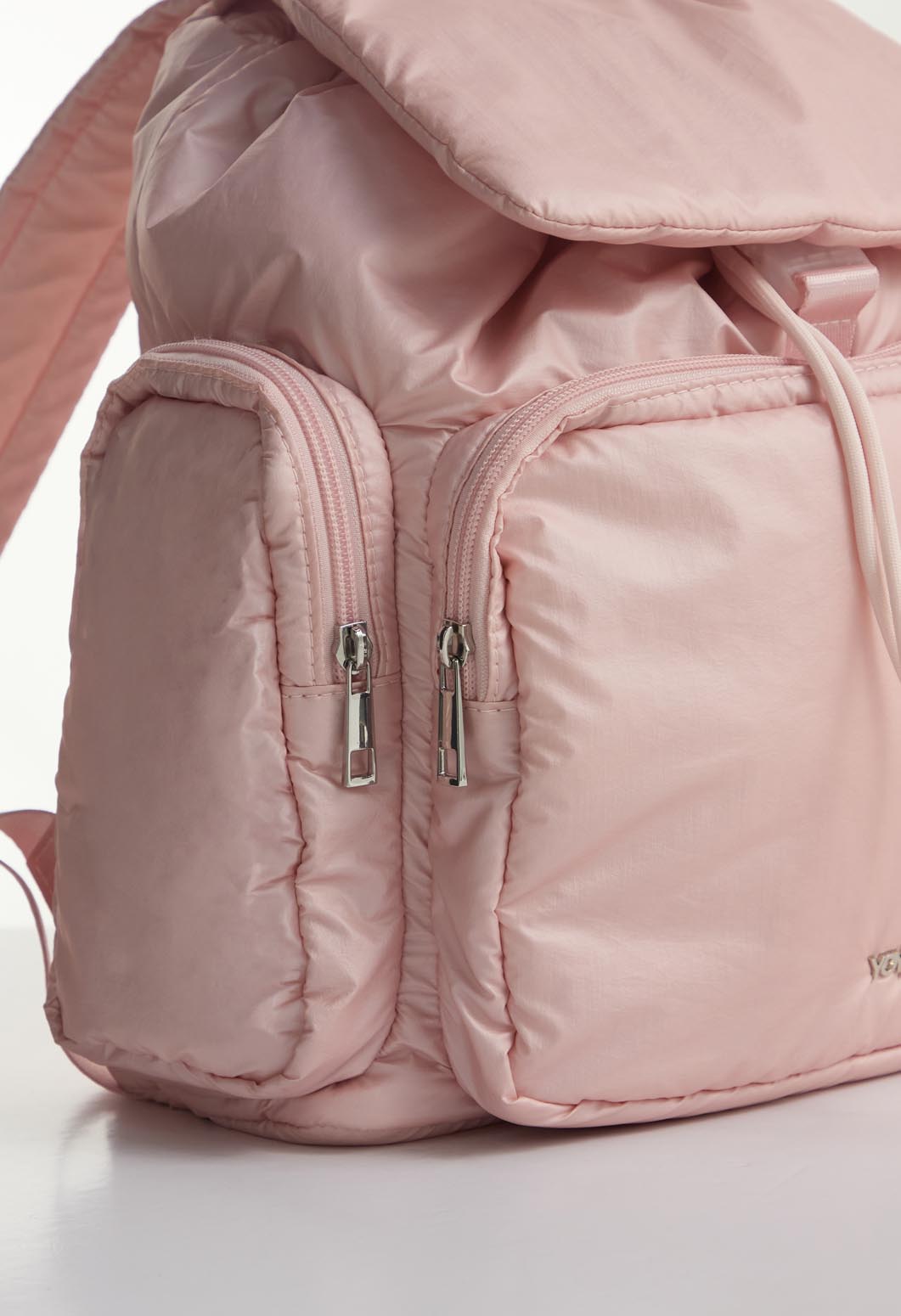 Morral rosa claro con tapa para jóvenes