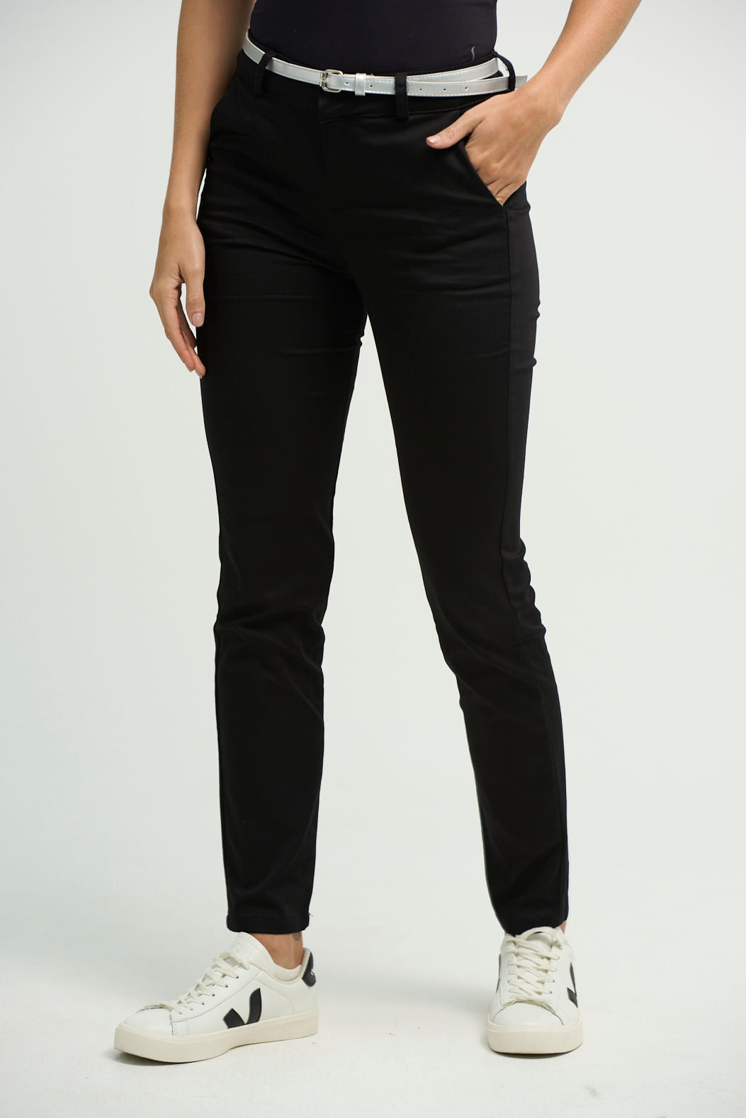 Pantalón ejecutivo negro fondo entero para mujeres