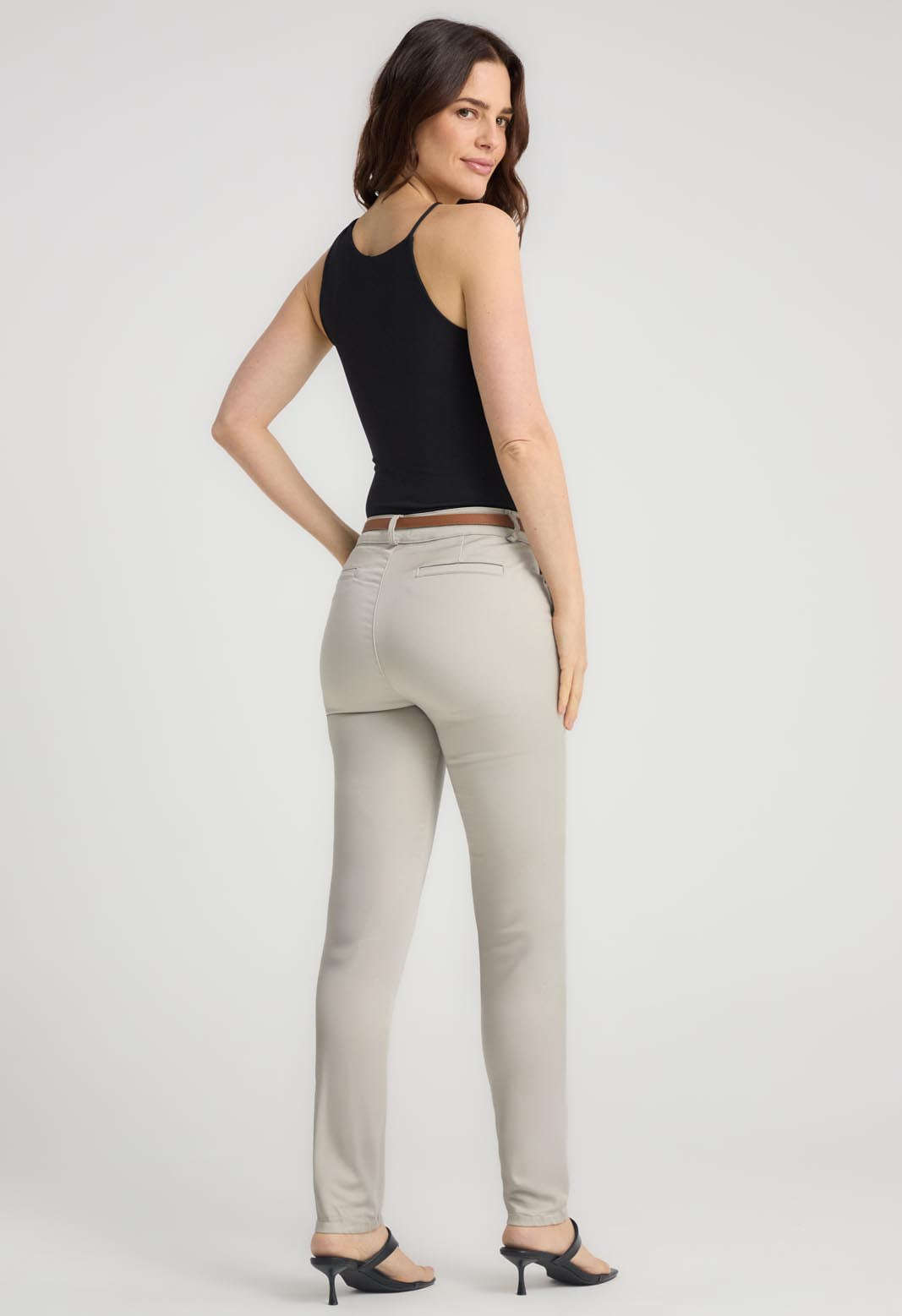 Pantalón ejecutivo kaky fondo entero para mujeres