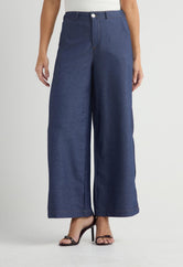 Pantalón azul con abertura en costados para mujer