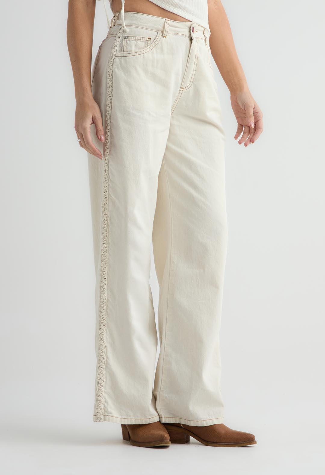 Pantalón retro marfil con detalle en costados para mujer