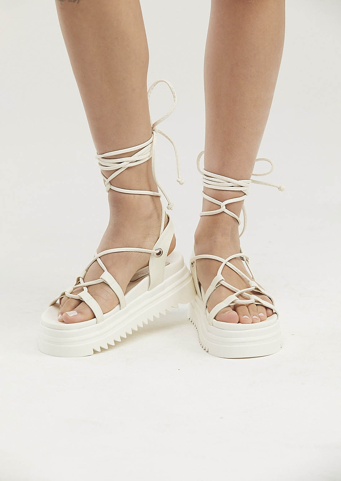Sandalias chunky marfil para jóvenes