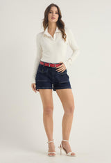 Short lavado oscuro con bolsillos en delantero para mujer