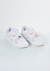 Tenis blancos con suela en contraste para jóvenes