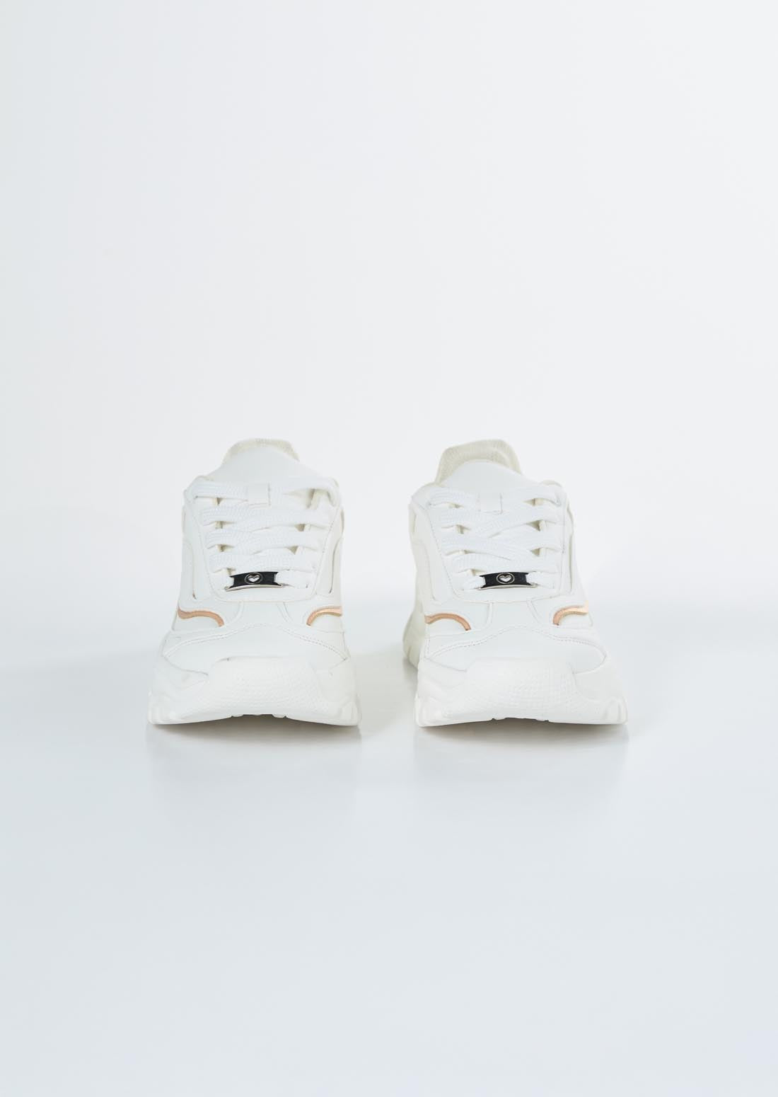 Tenis blancos estampados para jóvenes