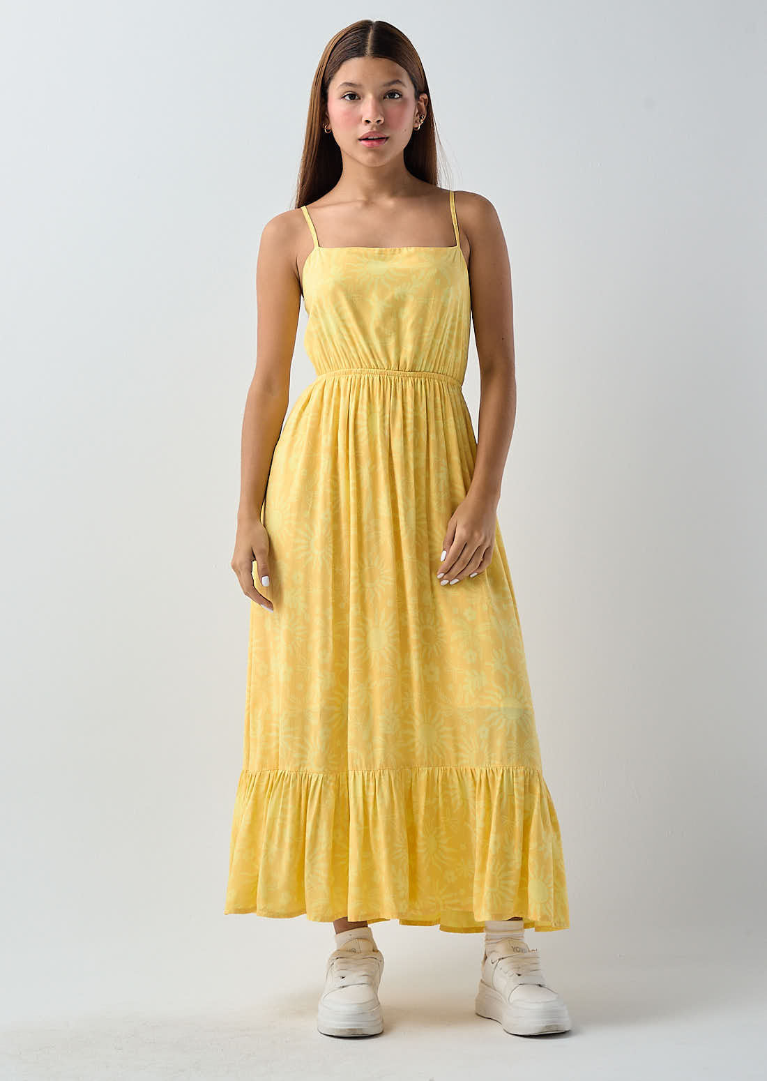 Vestido amarillo con amarre en espalda para jóvenes